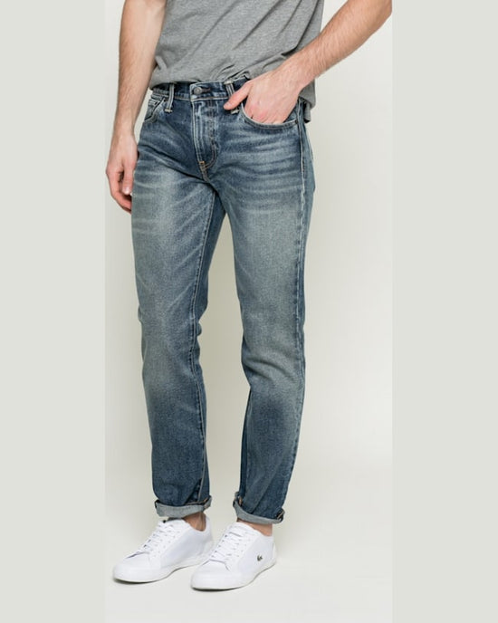 Jeansi Levis bleumarin