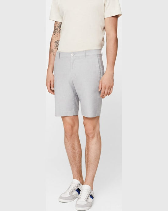 Pantaloni Mango scurti gri deschis