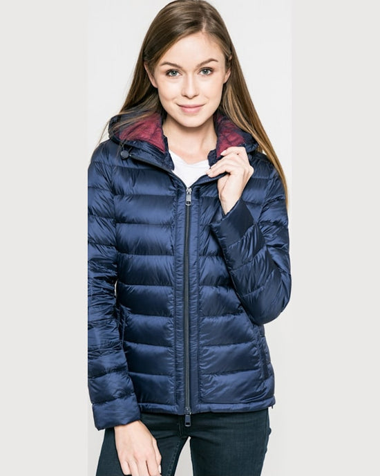 Geaca Tommy Hilfiger de puf bleumarin