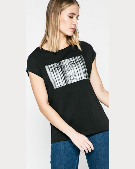 Top Calvin Klein negru