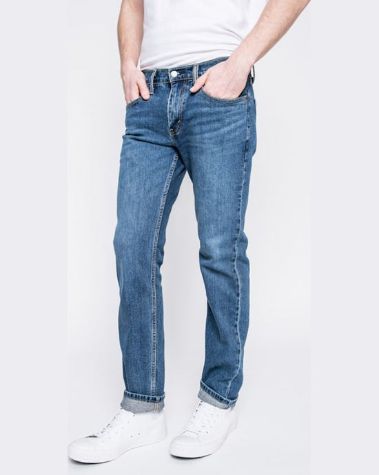 Jeansi Levis