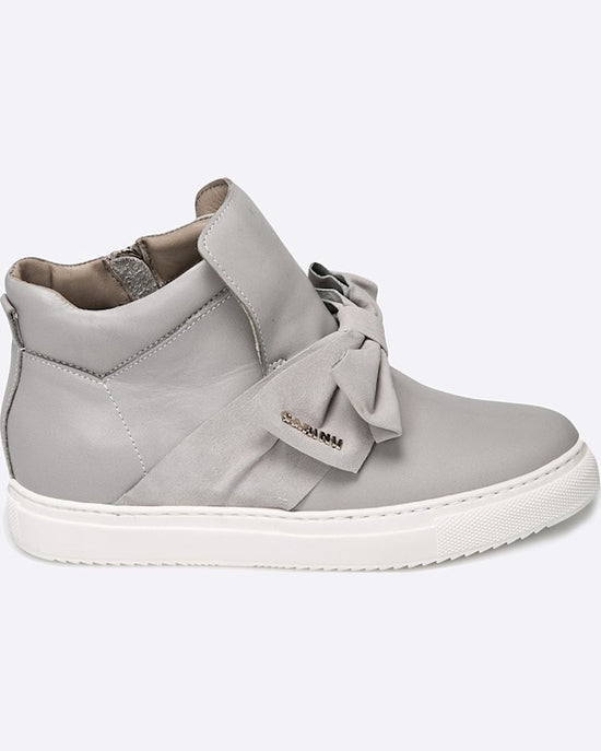 Pantofi Carinii