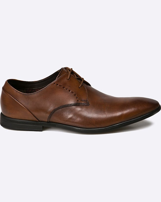 Pantofi Clarks pantof maro