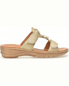 Ara Papuci aurii din piele naturala