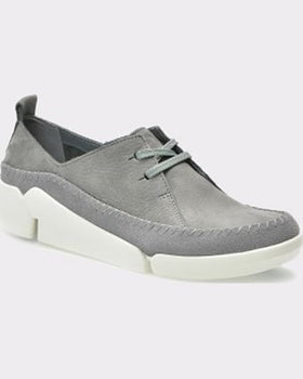 Clarks Pantofi gri din nabuc