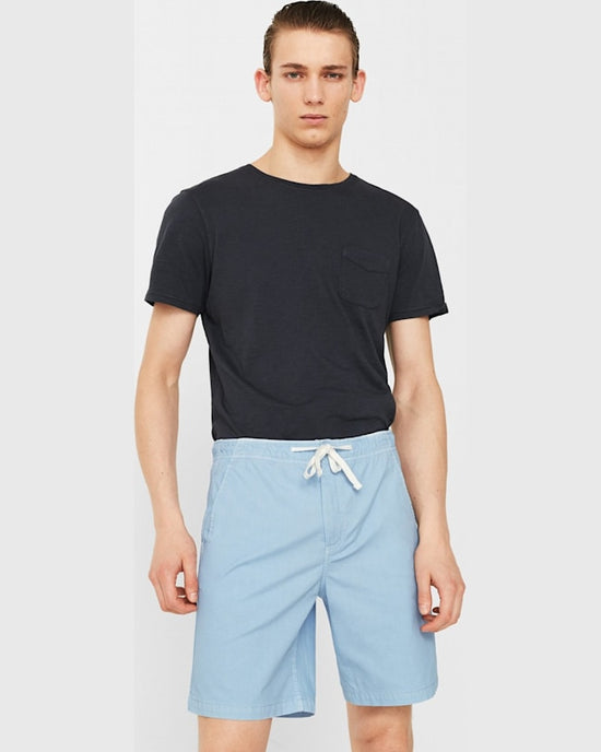 Pantaloni Mango scurti agapor albastru deschis