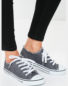 Tenisi Missguided gri