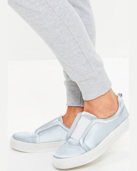 Pantofi Missguided gri