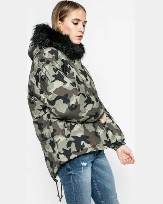 Geaca Tally Weijl sjapetresa militar