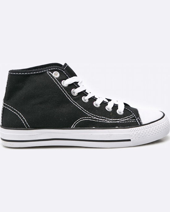 Bascheti Missguided Negri