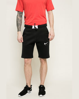 Pantaloni Nike scurti negru